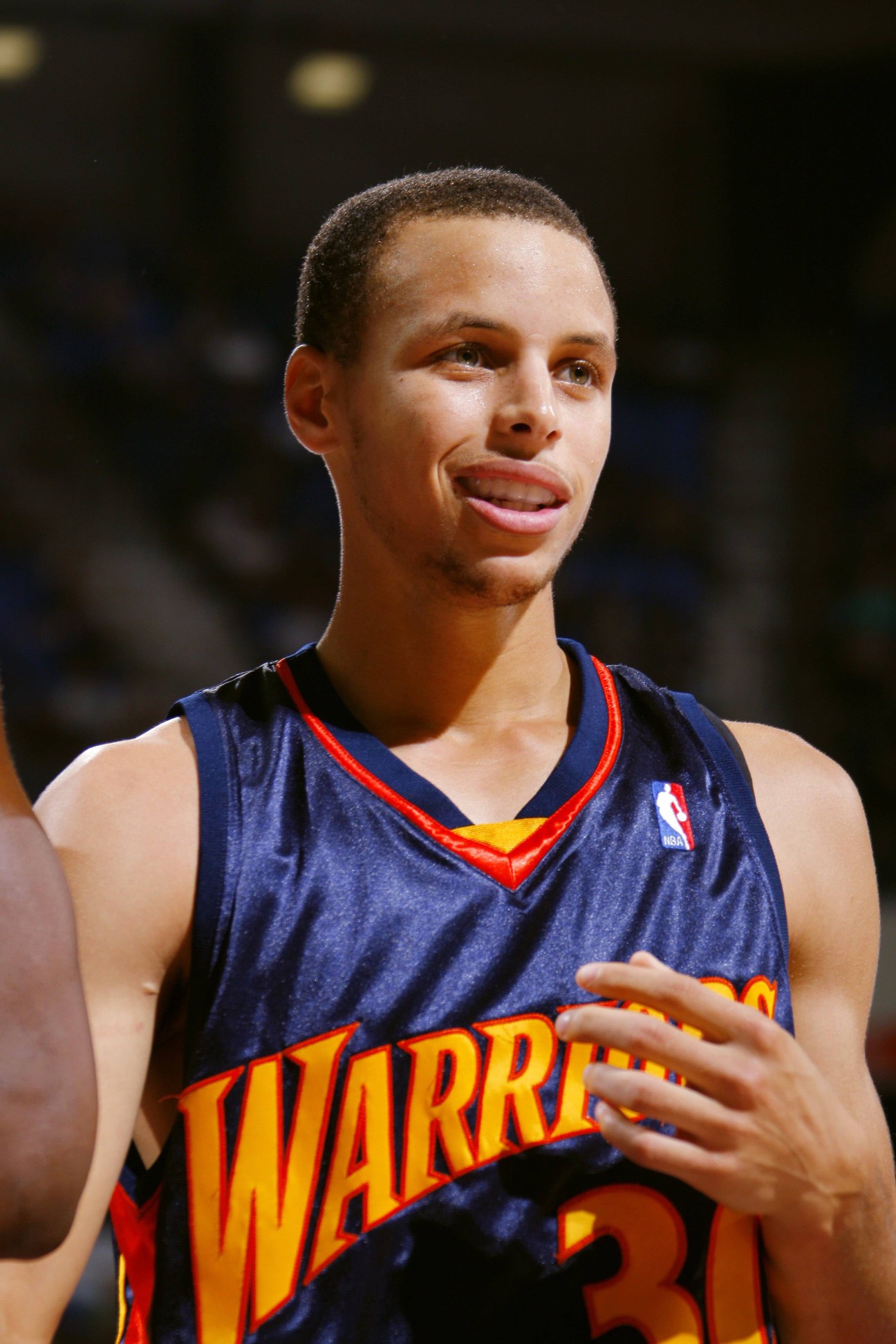 马塔：曼联最近的势头变好了，希望他们能延续