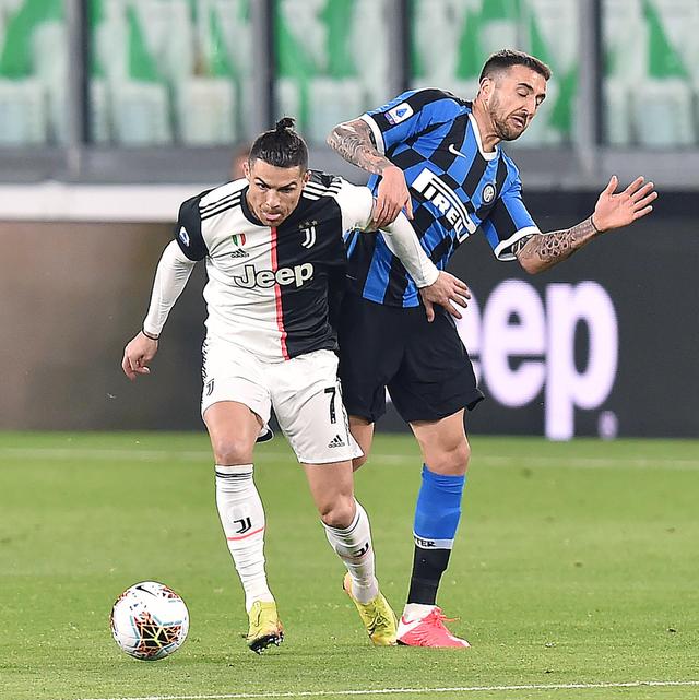 短道速滑——世锦赛：公俐晋级女子1000米四分之一决赛